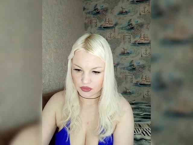 AlenkiyCvetochek webcam