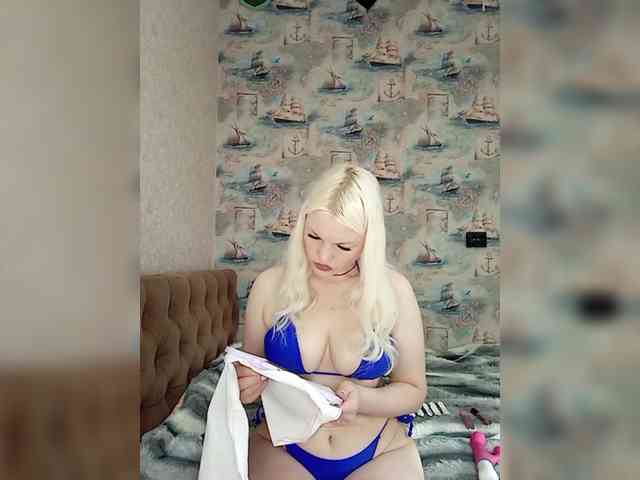 AlenkiyCvetochek webcam