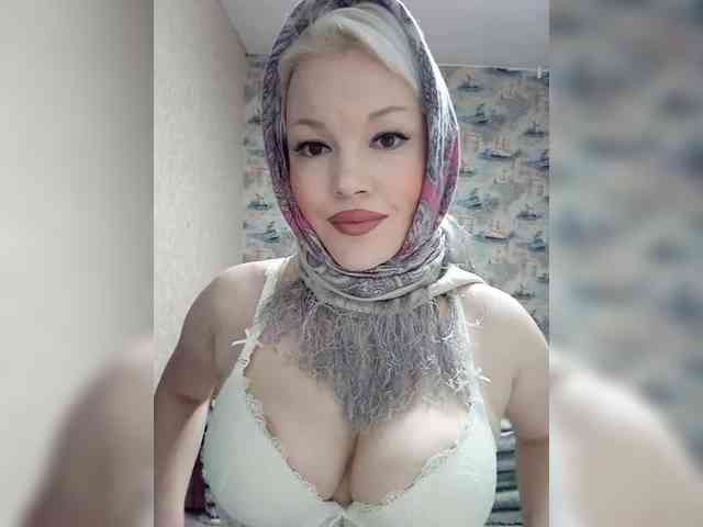 AlenkiyCvetochek webcam