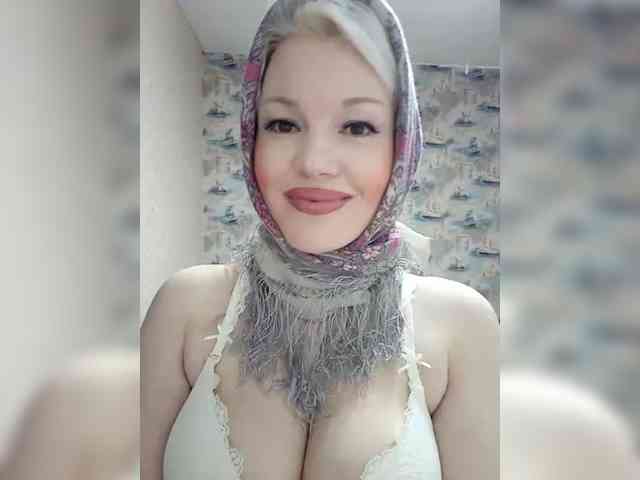 AlenkiyCvetochek webcam