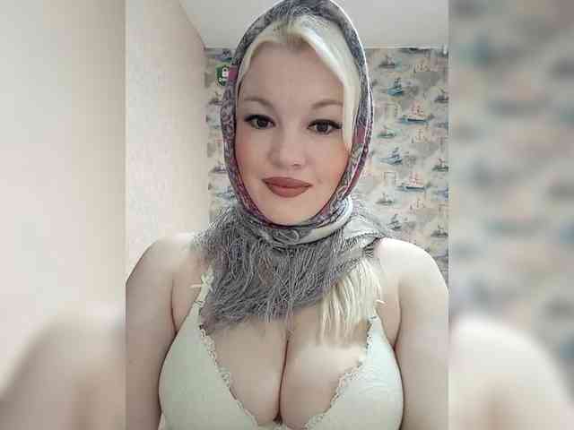 AlenkiyCvetochek webcam