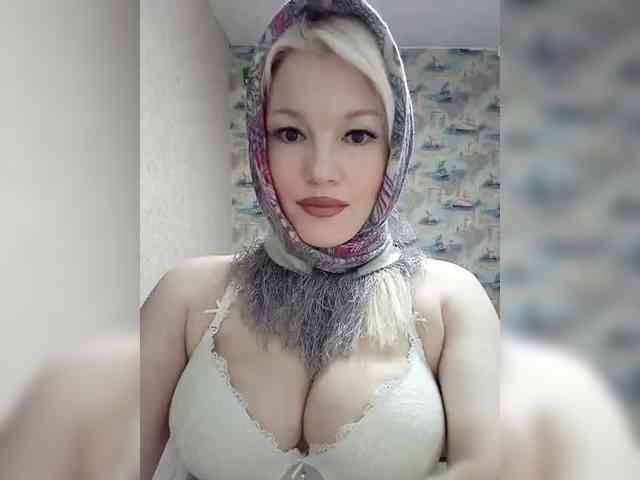 AlenkiyCvetochek webcam