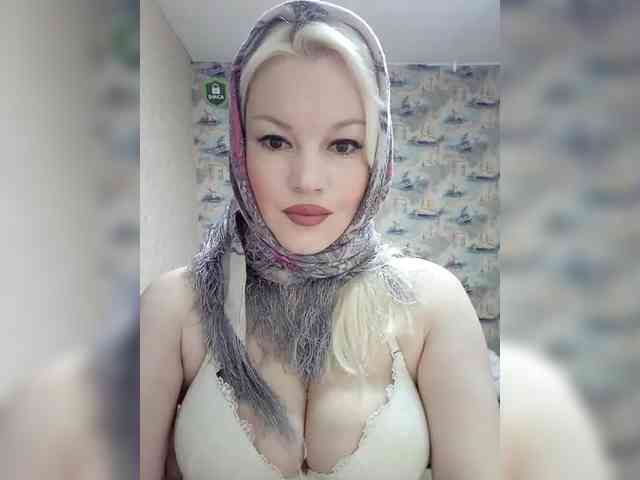 AlenkiyCvetochek webcam