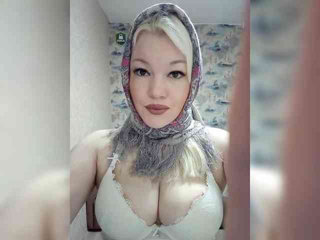 AlenkiyCvetochek webcam