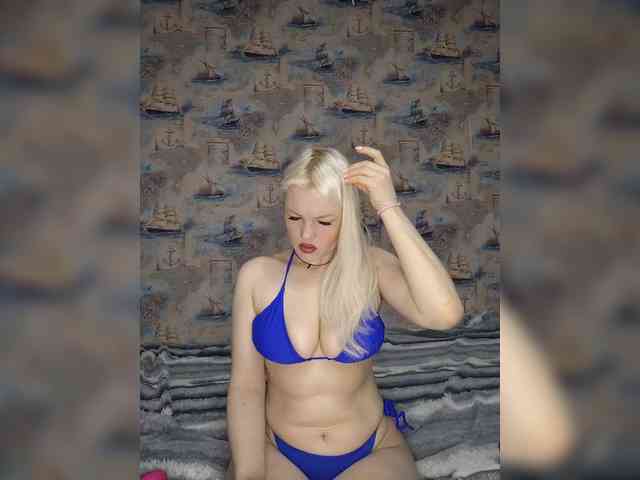 AlenkiyCvetochek webcam