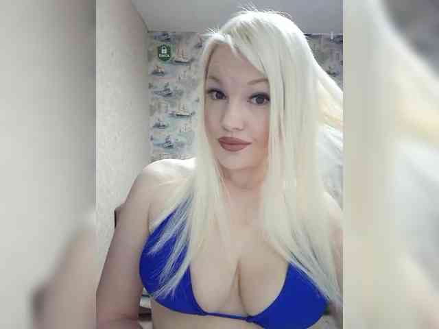 AlenkiyCvetochek webcam