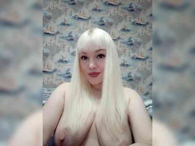 AlenkiyCvetochek webcam