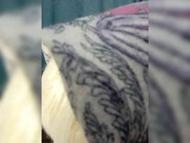 AlenkiyCvetochek webcam