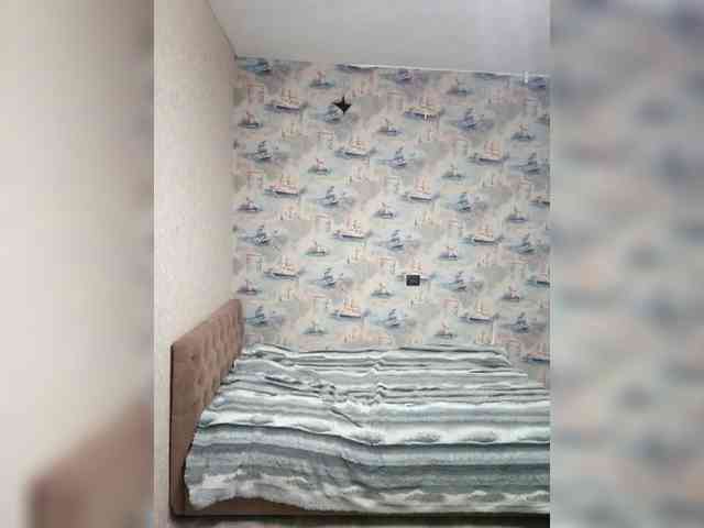 AlenkiyCvetochek webcam