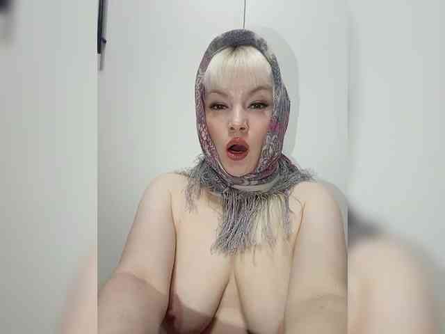 AlenkiyCvetochek webcam