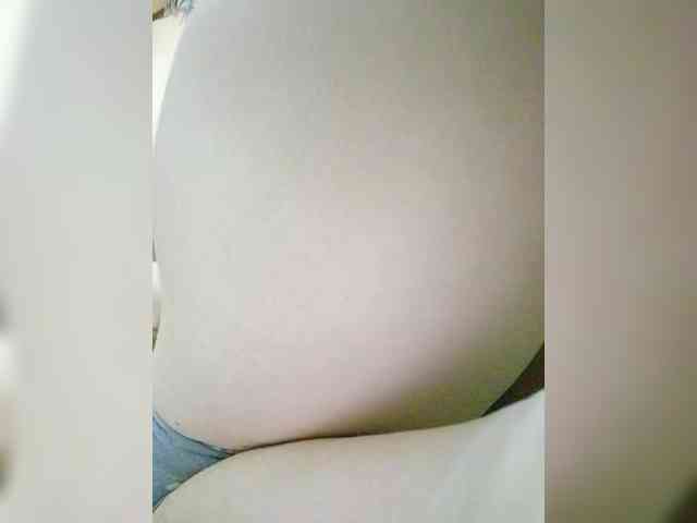 AlenkiyCvetochek webcam