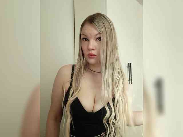 Mediumsomnambula Live Webcam on BongaCams