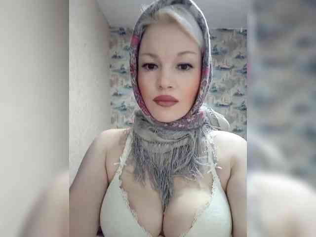 AlenkiyCvetochek webcam