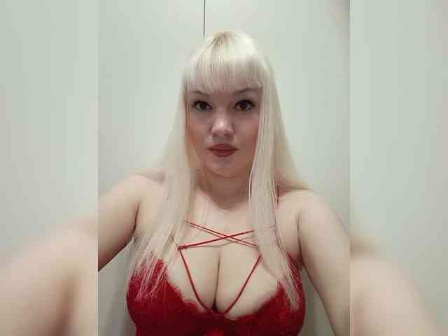 AlenkiyCvetochek webcam