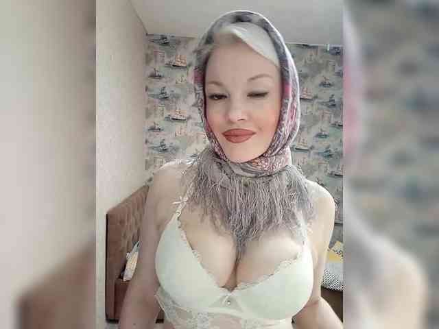 AlenkiyCvetochek webcam