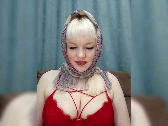 AlenkiyCvetochek webcam