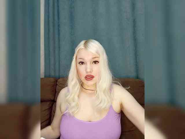 AlenkiyCvetochek webcam