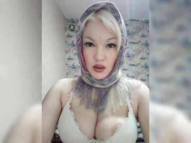 AlenkiyCvetochek webcam