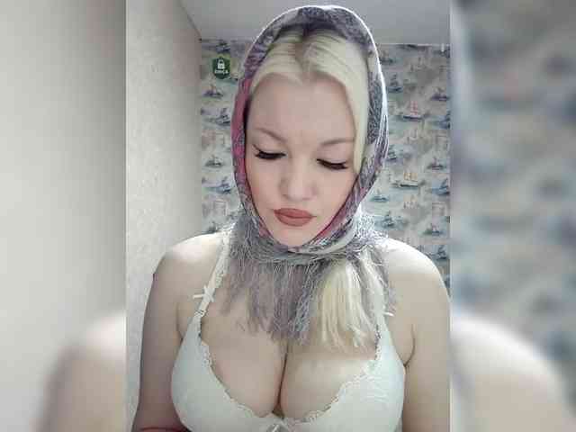 AlenkiyCvetochek webcam