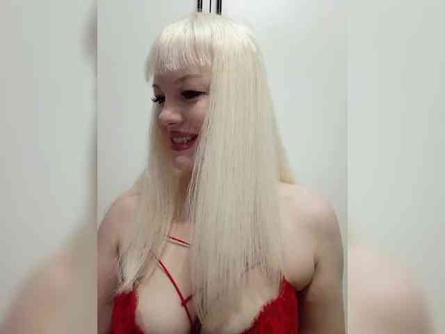 AlenkiyCvetochek webcam