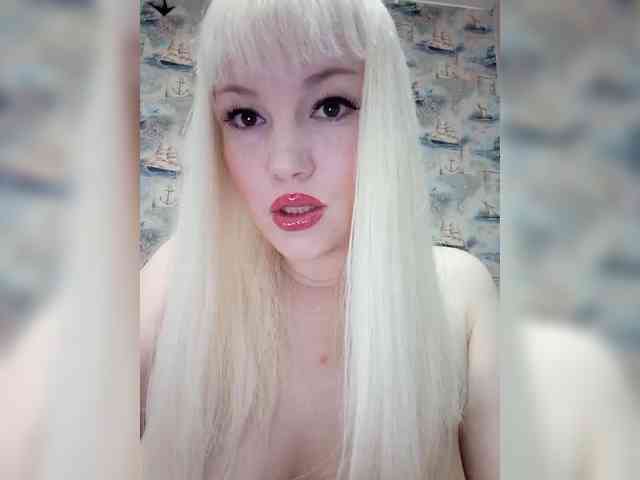 AlenkiyCvetochek webcam