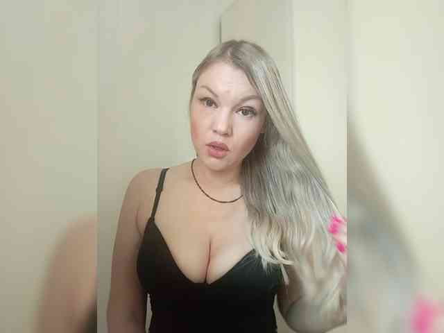 Mediumsomnambula Live Webcam on BongaCams