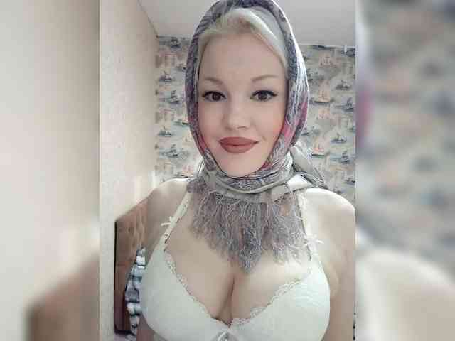 AlenkiyCvetochek webcam