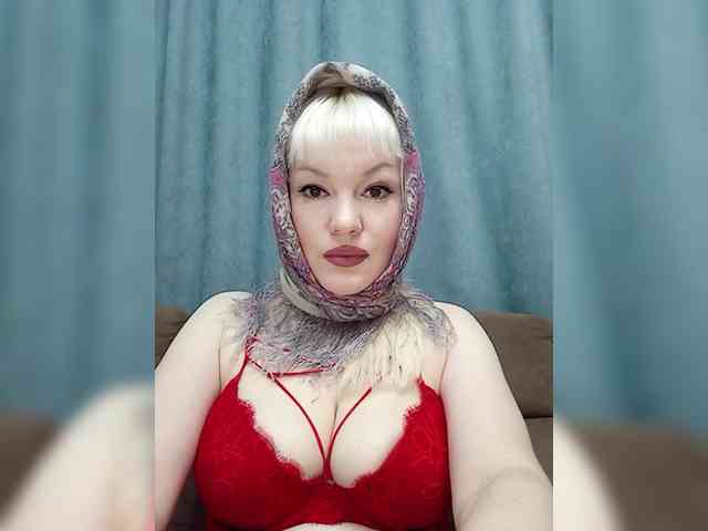 AlenkiyCvetochek webcam