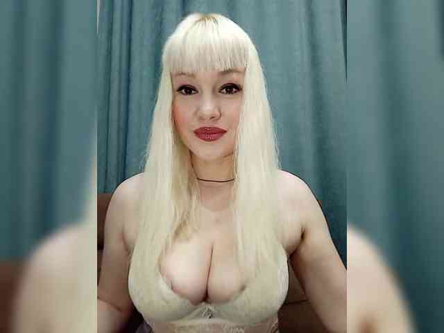 AlenkiyCvetochek webcam