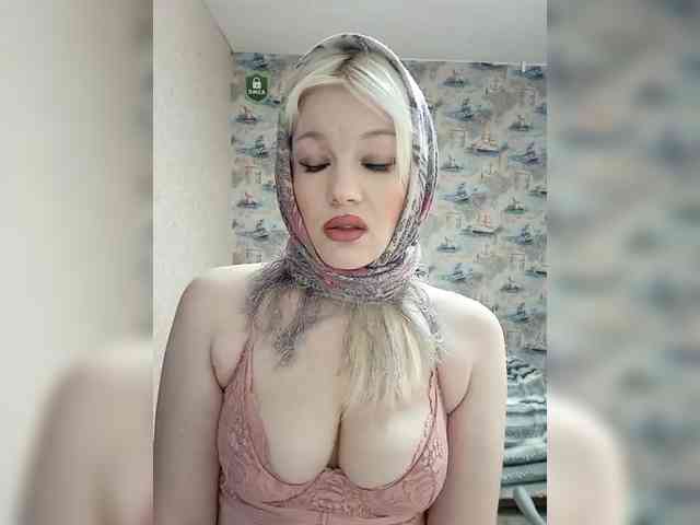 AlenkiyCvetochek webcam