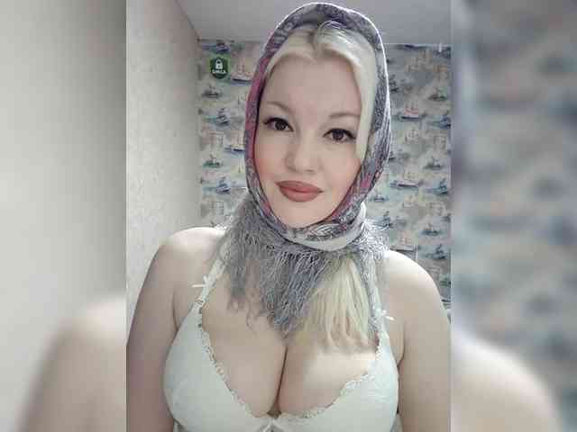 AlenkiyCvetochek webcam