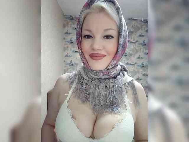 AlenkiyCvetochek webcam