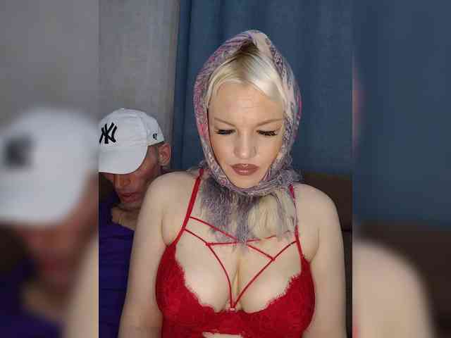 AlenkiyCvetochek webcam