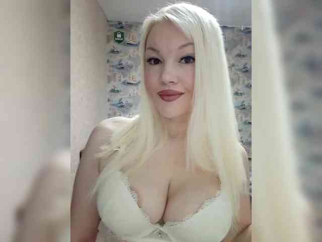 AlenkiyCvetochek webcam