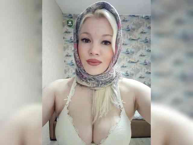 AlenkiyCvetochek webcam