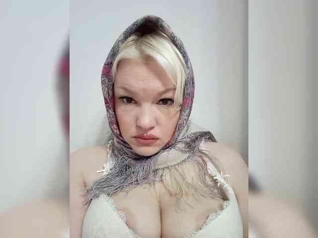 AlenkiyCvetochek webcam