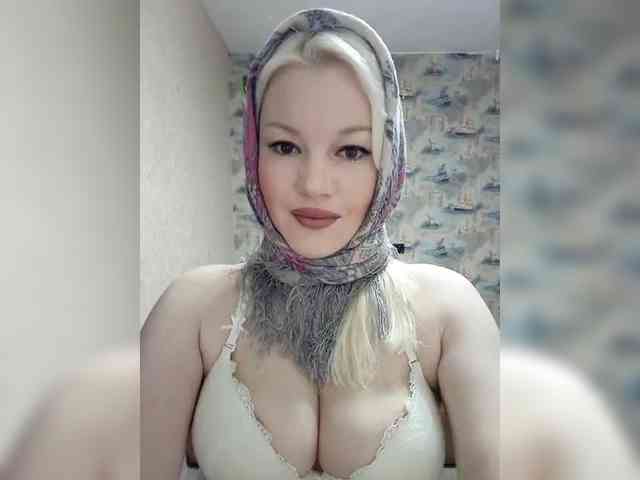 AlenkiyCvetochek webcam