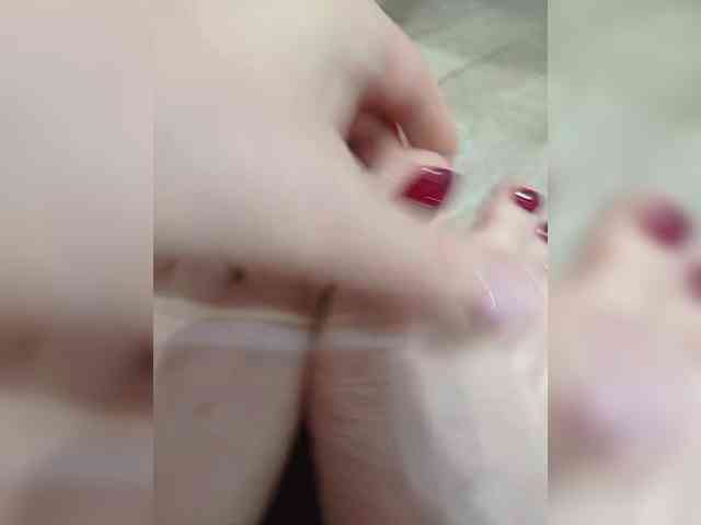 AlenkiyCvetochek webcam