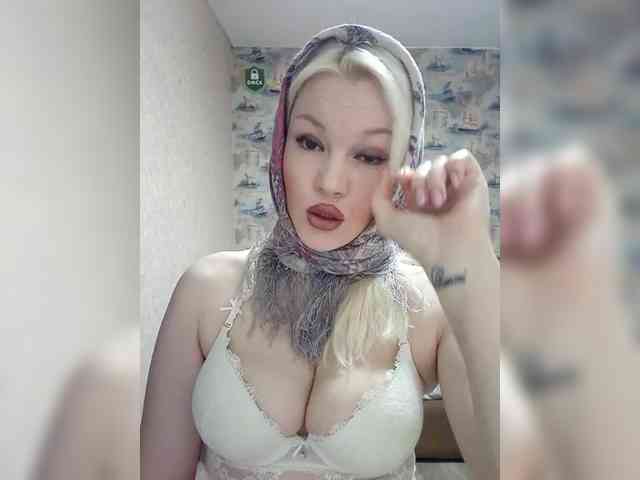 AlenkiyCvetochek webcam