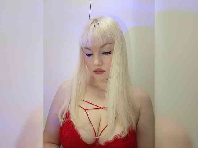 AlenkiyCvetochek webcam