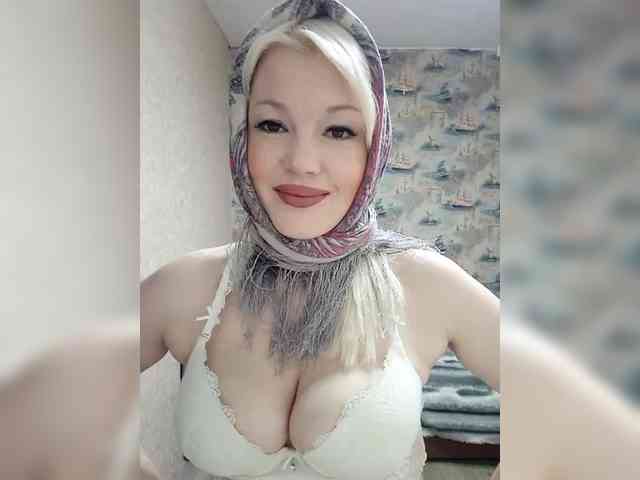 AlenkiyCvetochek webcam