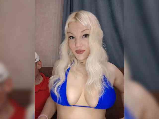 AlenkiyCvetochek webcam