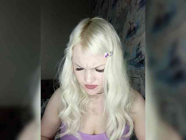 AlenkiyCvetochek webcam