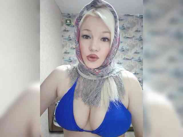 AlenkiyCvetochek webcam