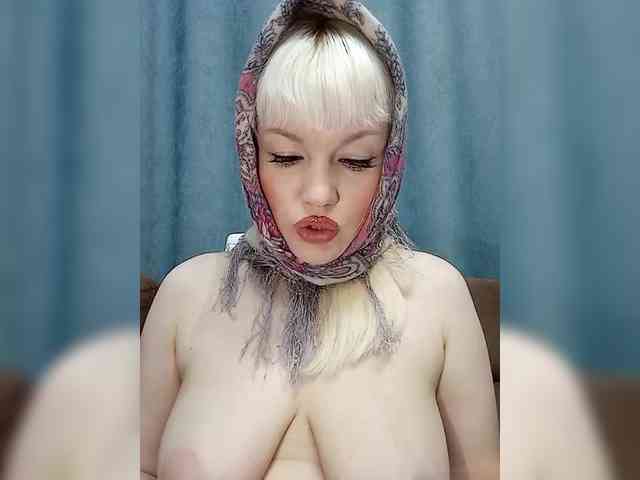 AlenkiyCvetochek webcam