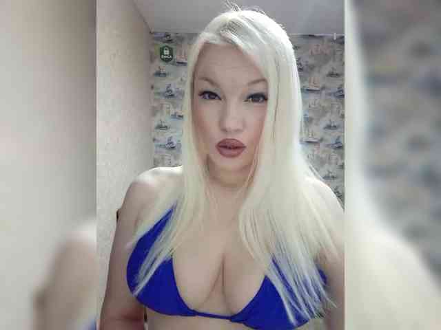 AlenkiyCvetochek webcam