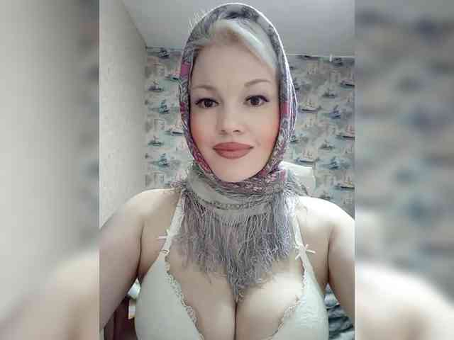 AlenkiyCvetochek webcam