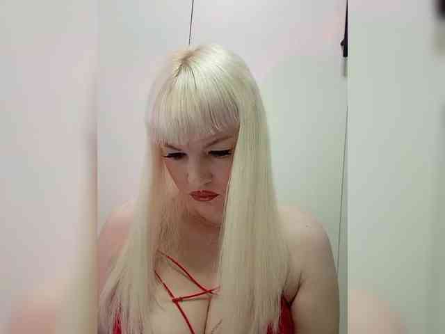 AlenkiyCvetochek webcam