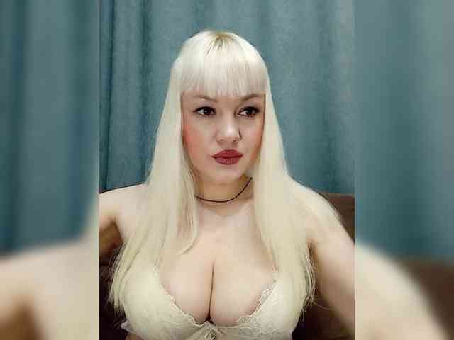 AlenkiyCvetochek webcam