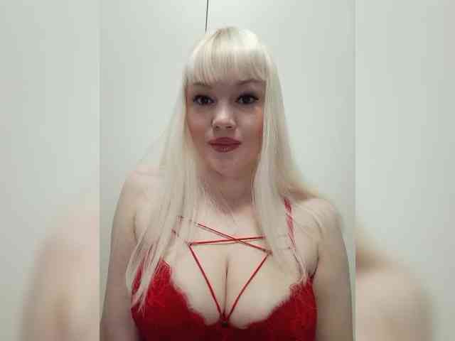 AlenkiyCvetochek webcam